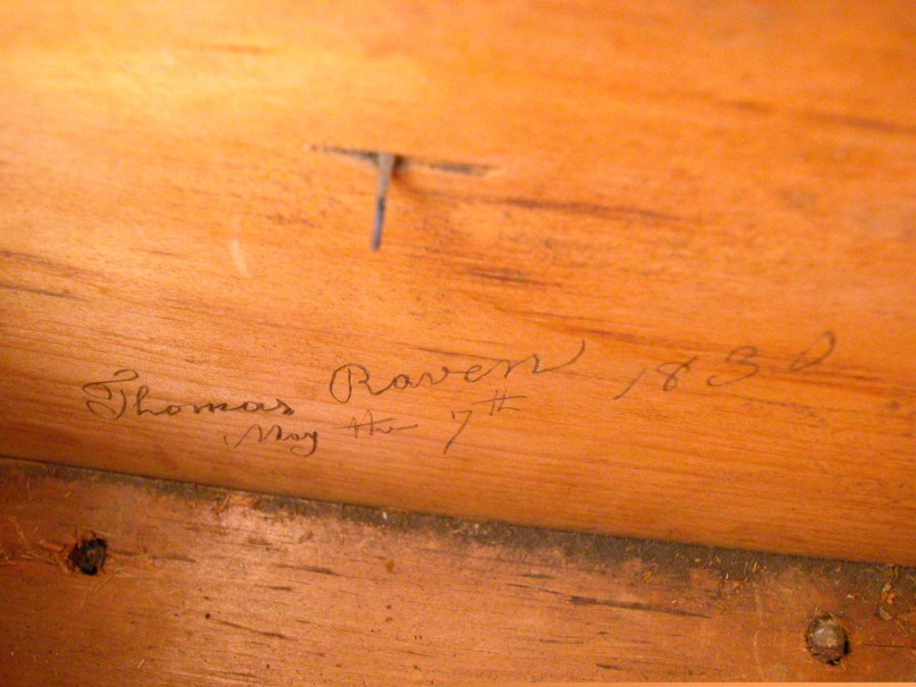 The casemaker's signature: "Thomas Raven May the 7th 1830"